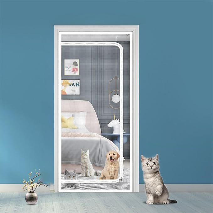 Tranquilidad total para dueños de gatos. Esta no es una tela normal; es un escudo. Fabricada con un polímero engomado de alta densidad, la malla Renchey es hasta 3 veces más gruesa que una mosquitera estándar. Está diseñada específicamente para resistir arañazos, trepadas e impactos de mascotas sin rasgarse, evitando el temido "síndrome del gato paracaidista" mientras mantiene tu casa fresca y ventilada.